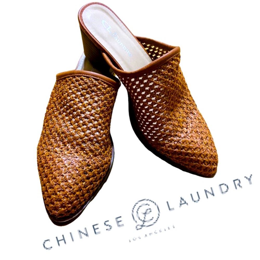 CL by Chinese Laundry Women's Concord Slip On Woven Block Heel Mule Size 8